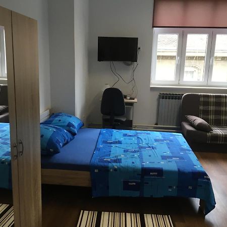 Apartamento Centar Oaza Zagreb Exterior foto