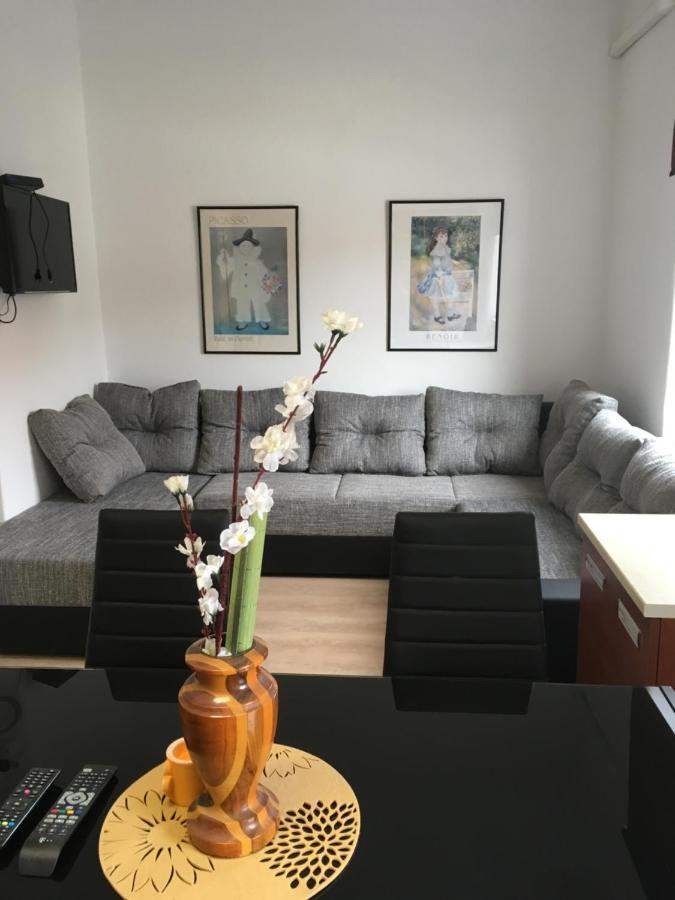 Apartamento Centar Oaza Zagreb Exterior foto