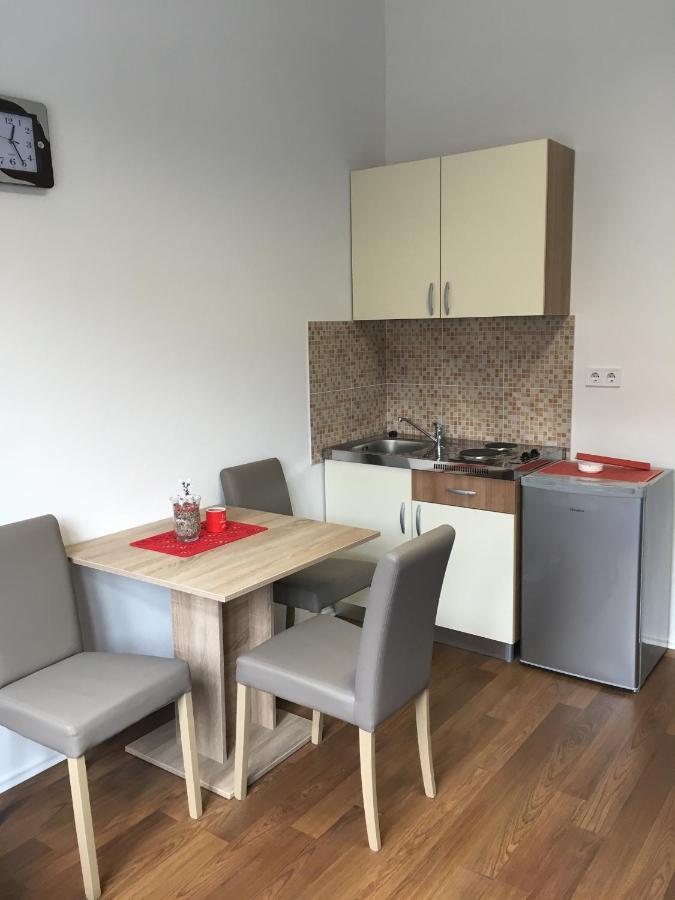 Apartamento Centar Oaza Zagreb Exterior foto