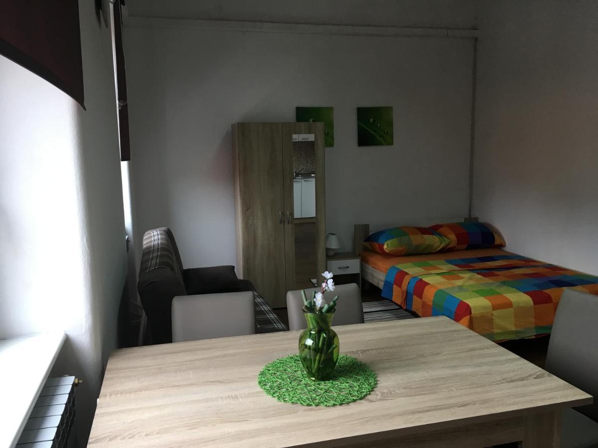 Apartamento Centar Oaza Zagreb Exterior foto